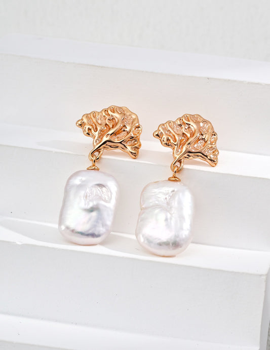 Boucles d’oreilles en argent 925 avec perles baroques – Design couronne naturelle et allure artistique