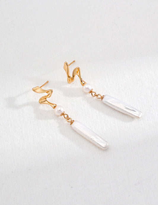 Boucles d’oreilles en argent 925 avec perles naturelles – Inspiration fluide & élégance contemporaine
