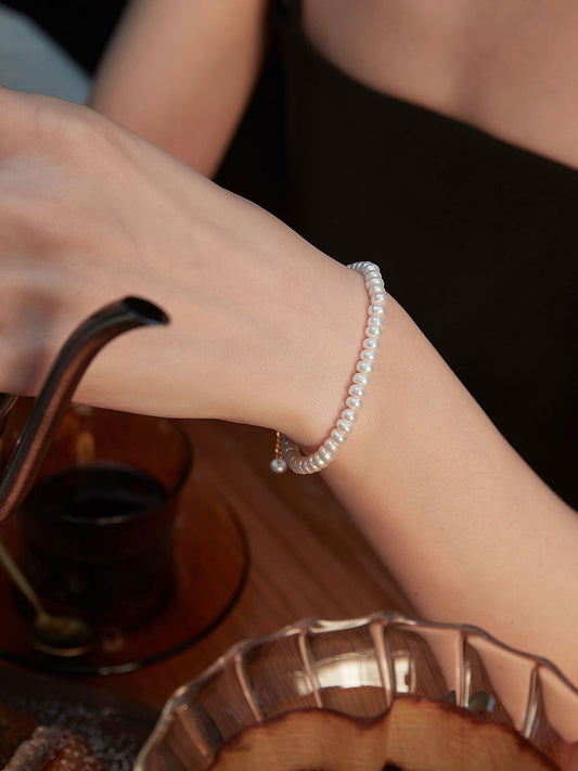 Bracelet classique en perles – Élégance  minimaliste
